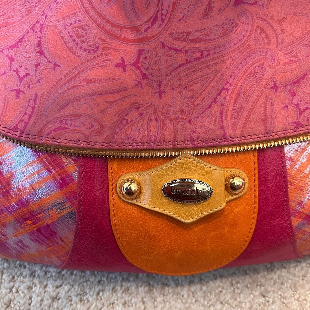 Chic Multicolor Shoulder Bag - image 4